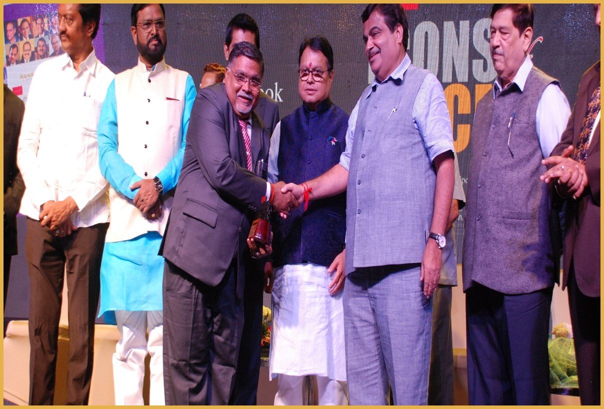 Lokmat ICON Award